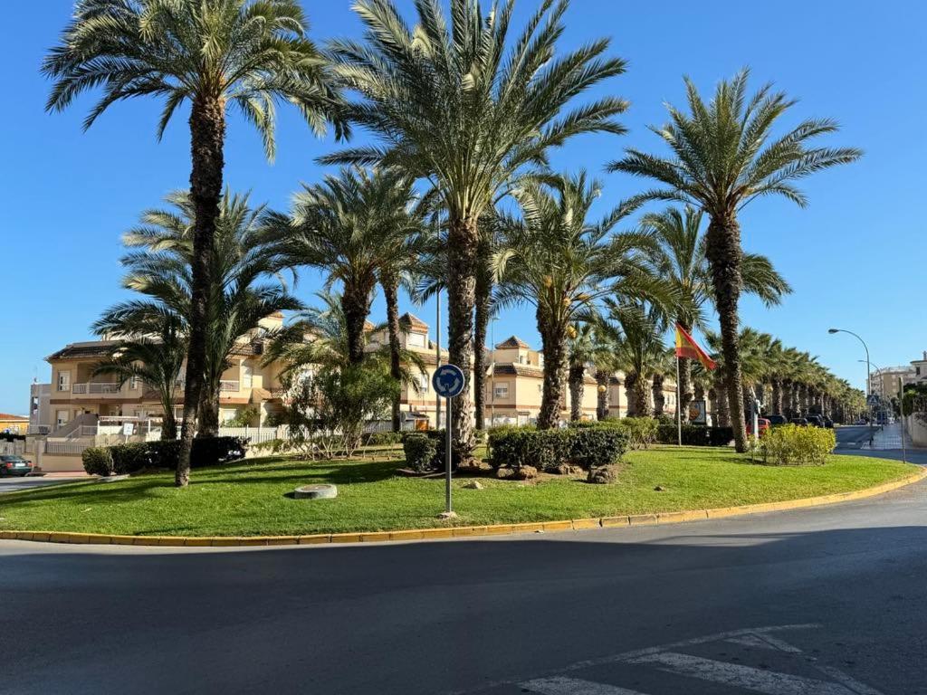 Sea-Esta Apartamento Guardamar del Segura Luaran gambar